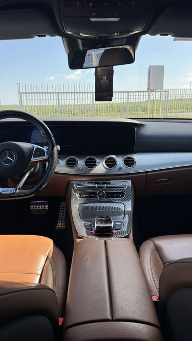 Mercedes Benz E350d