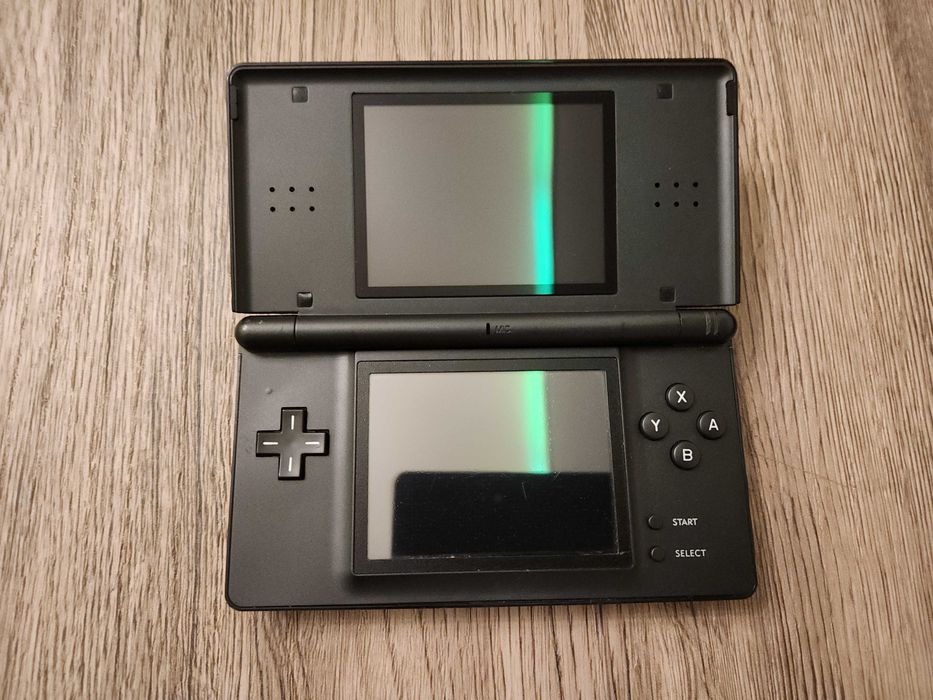 Nintendo DS Lite - Complet functional, cu un joc Lego