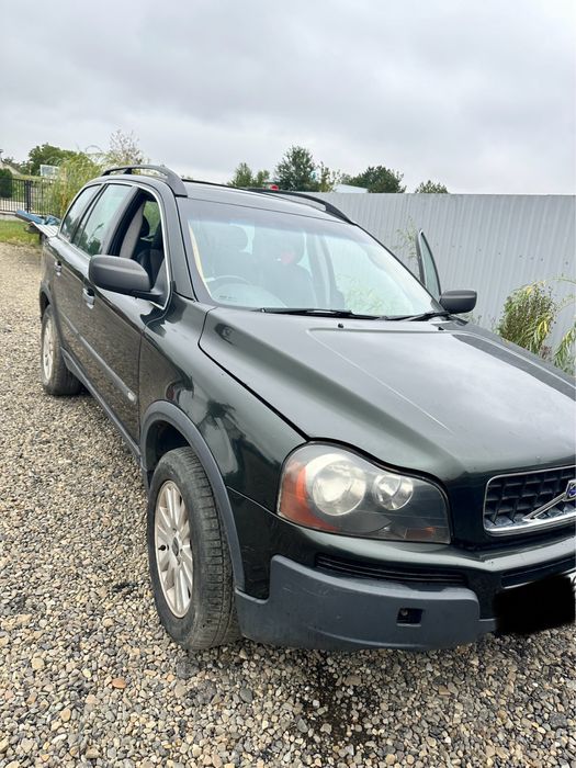 Dezmembrez volvo xc 90 din 2007