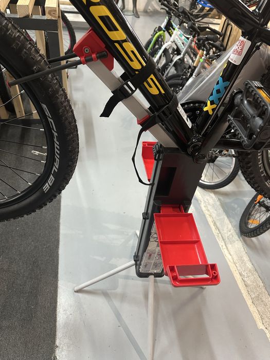 Suport bicicleta pentru mentenanta