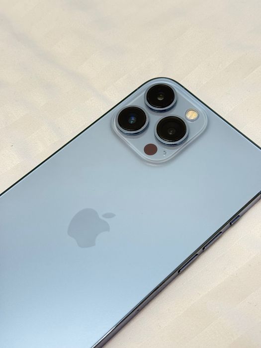 iPhone 13 Pro Max 1TB Sierra Blue