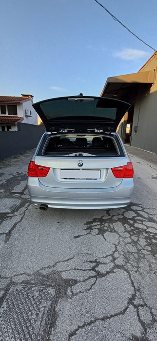 BMW E90 318D 2012