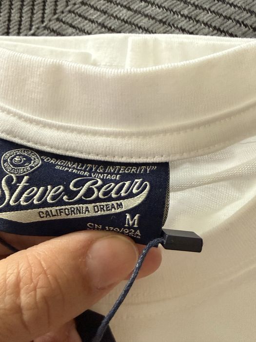 Продам лонгслив Who.a.u