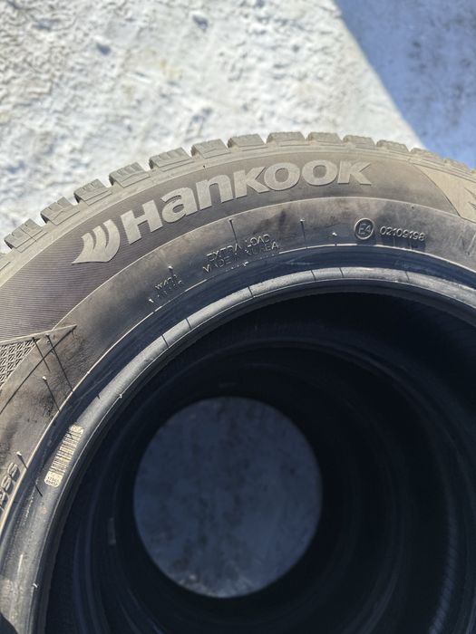 Продам зимние шины 185/65/15