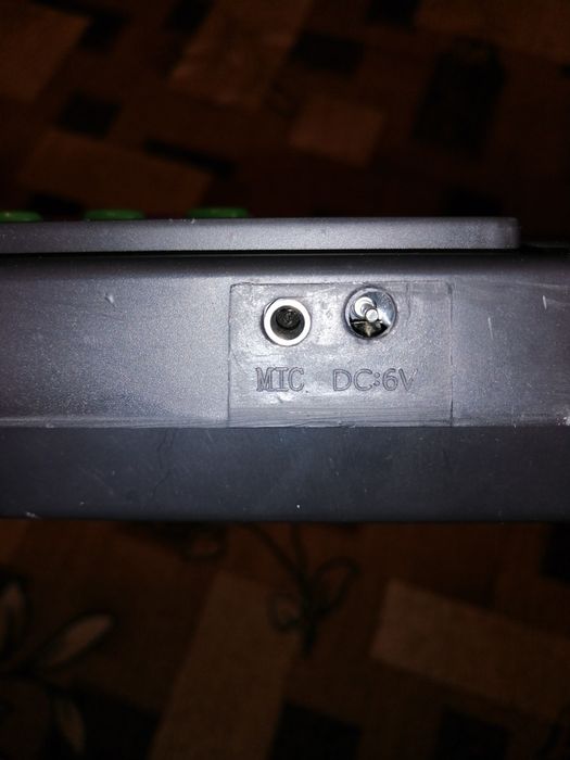 Продавам детска йоника