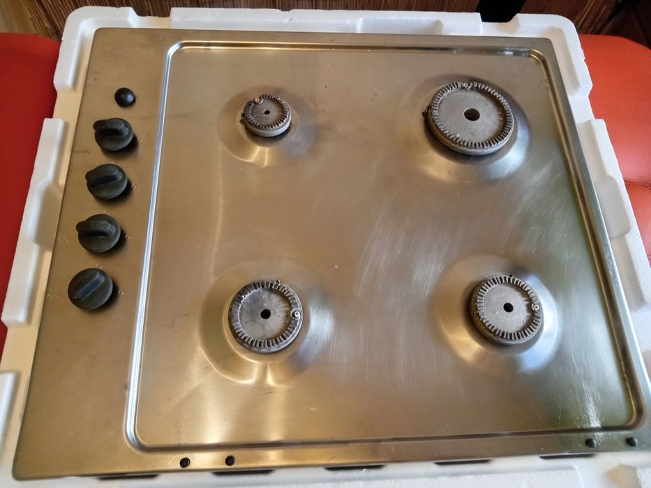 Plita Zanussi inox, cu gaze