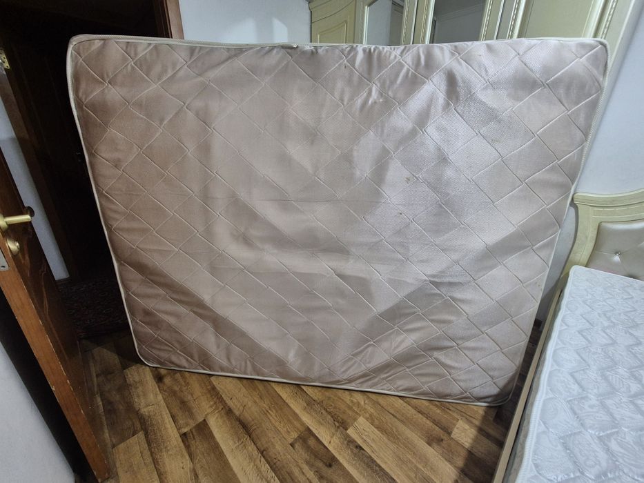 продам матрас б/у