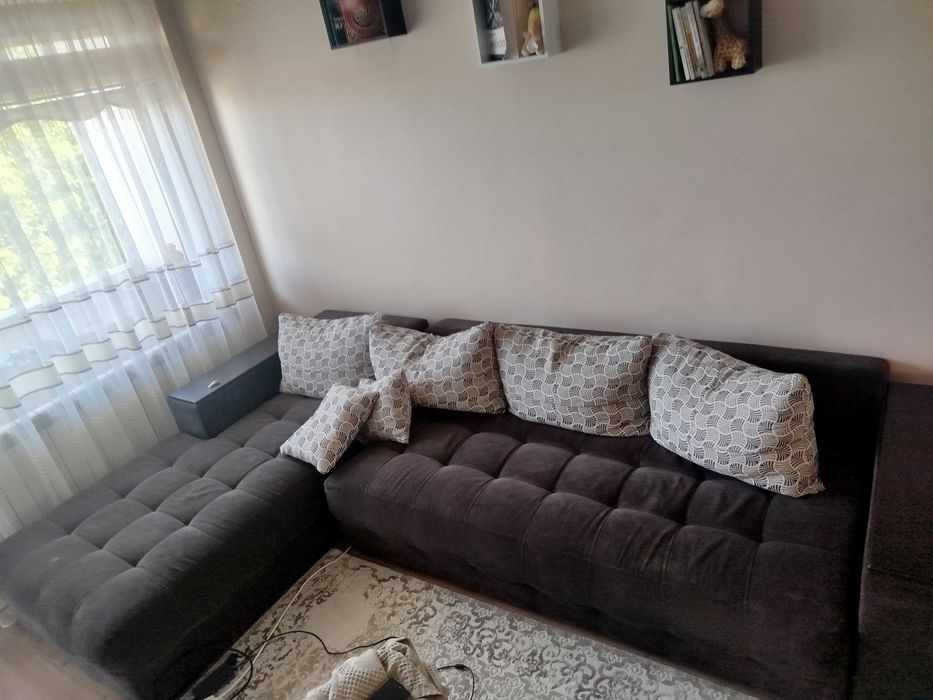 Продавам Ъглов Диван