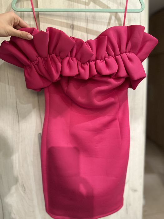 Чисто нова дамска рокля