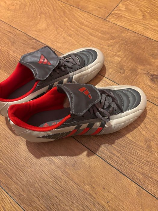 Vand ghete fotbal adidas