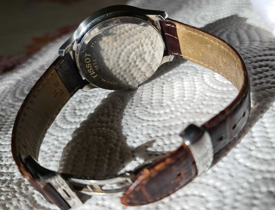 Ceas TISSOT T063.637.16.037.00 barbatesc aproape nou