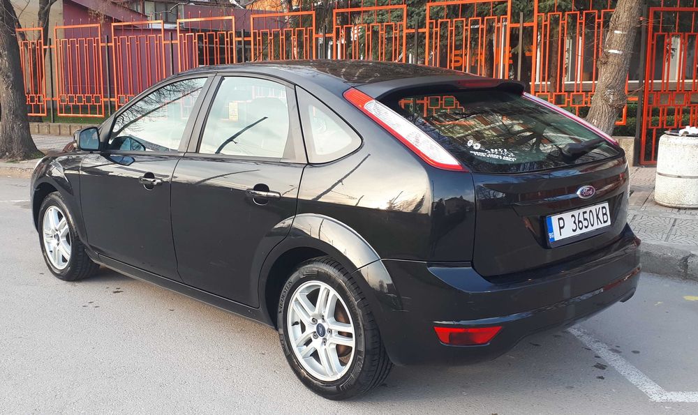 Ford Focus 1.6, хечбег, 100к.с.