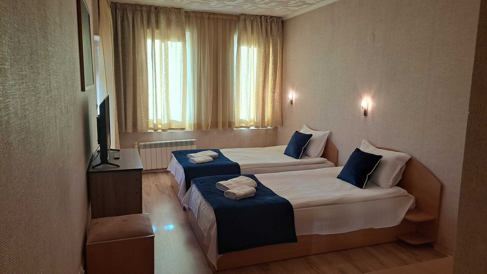 Продажба на работещ семеен хотел в гр. Банско