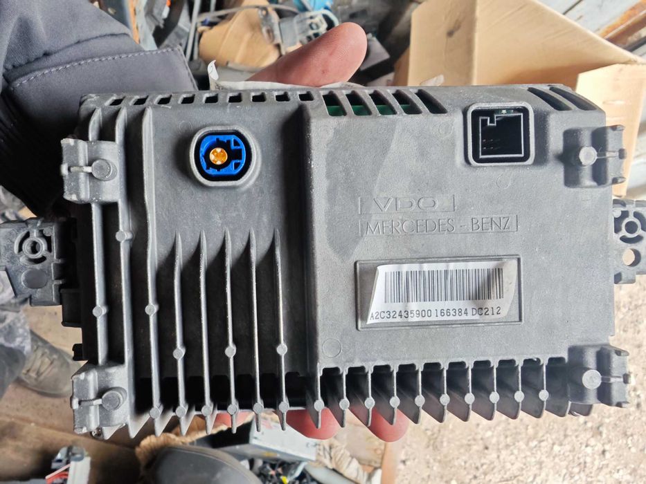 Дисплей Mercedes E class W212 навигация екран Мерцедес Е класа