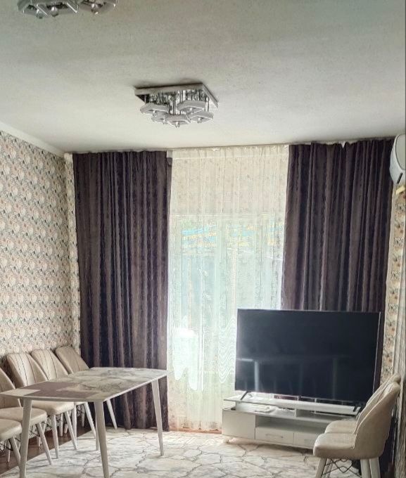 Продаю шторы и тюли