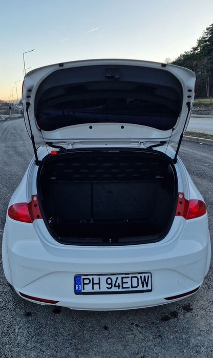 Seat Leon 1.6    .