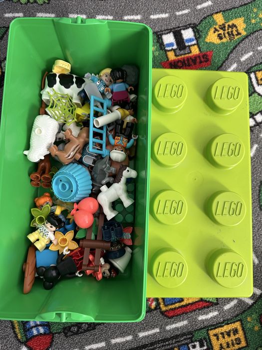 8 Lego Duplo complete, cu instructiuni de asamblare