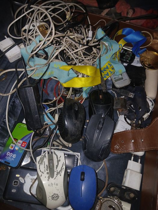 Продам запчасти писать на WhatsApp