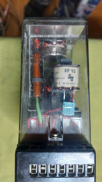 Releu de timp 0-90 secunde /220v,model TD30