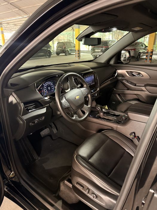 Chevrolet Traverse 2