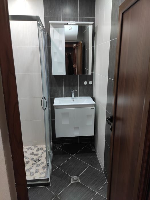 Дава се под наем Двустаен апартамент в Пловдив, Остромила - 78 кв.м за 459 € - Снимка #10