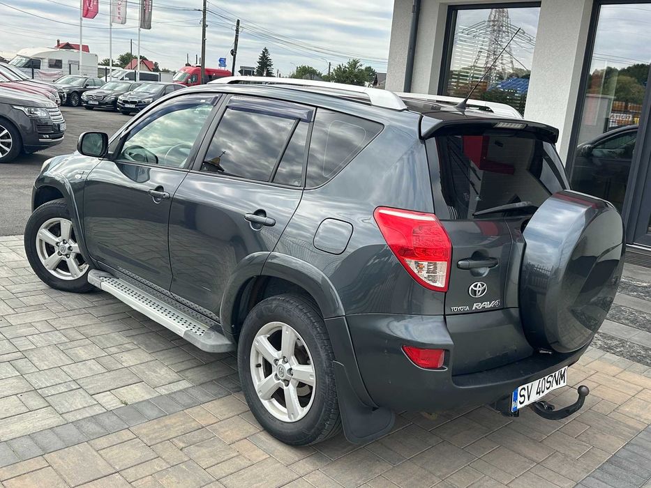 Toyota RAV-4 2,2 d-cat 4x4 2008 accept variante !