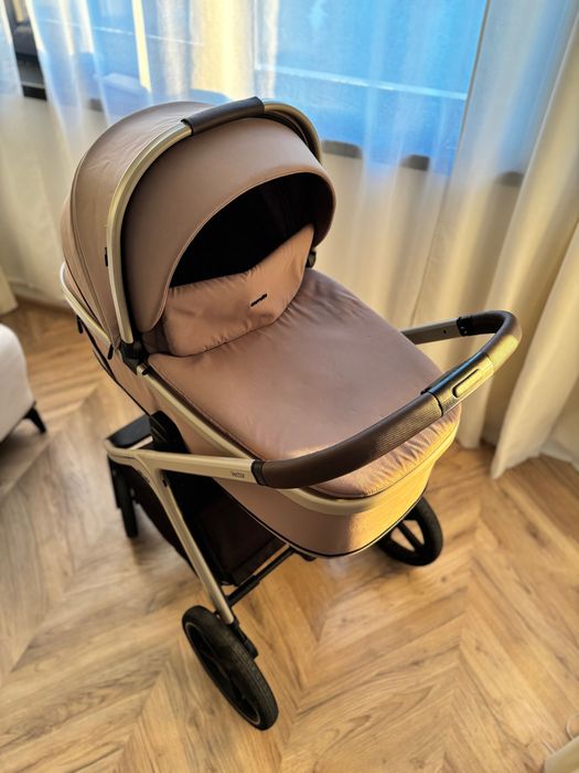Бебешка количка 2w1 CARRELLO Vector Rock Beige
