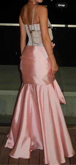 Выпускное платье в идеальном состоянии