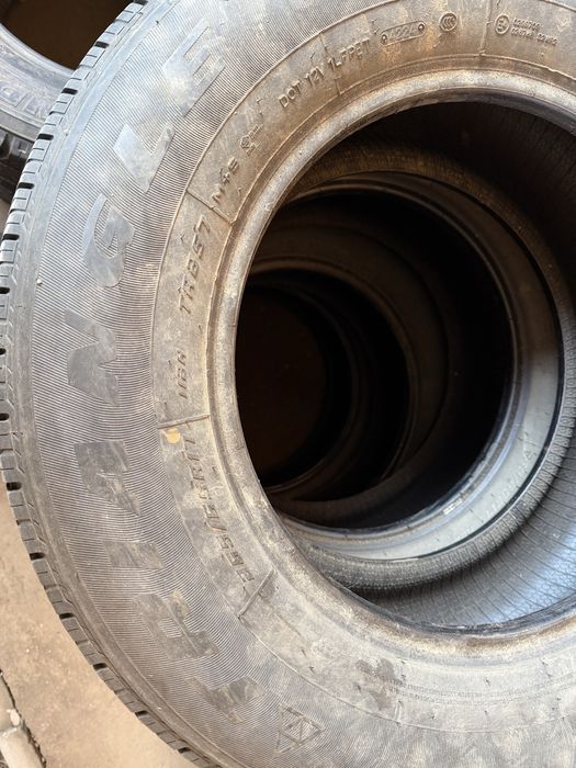 Продам шины 265/65/17