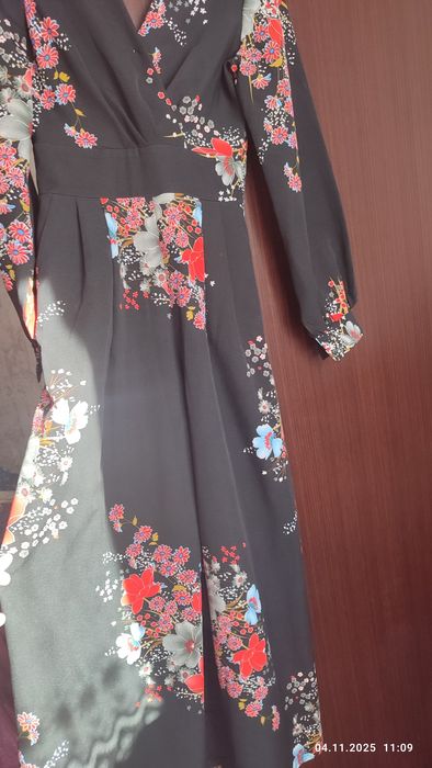 Продам вечерний комбенизон