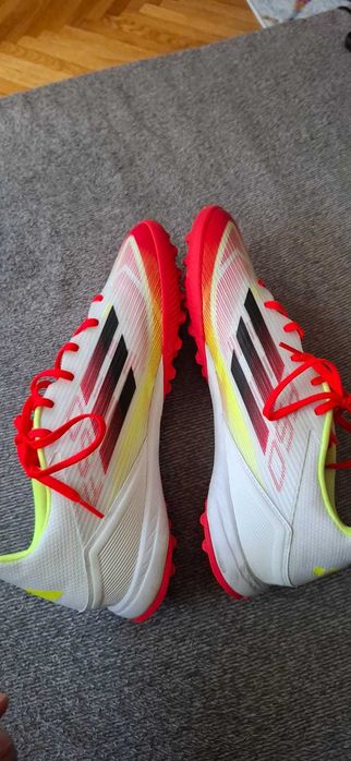 Adidas ghete fotbal F50 gazon artificial