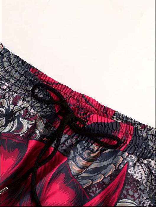 Ризи и Сетове с Ярки Японски Дизайни