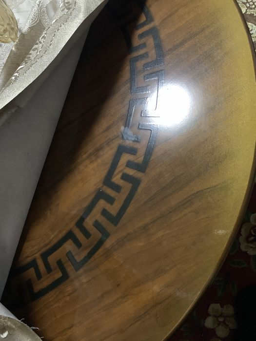 Продается стол и стулья на 12 человек Б/У