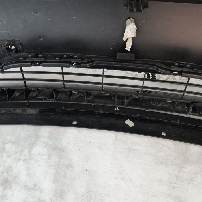 Bara fata BMW Seria 1 F20-F21 LCI an 2015-2016-2017-2018-2019