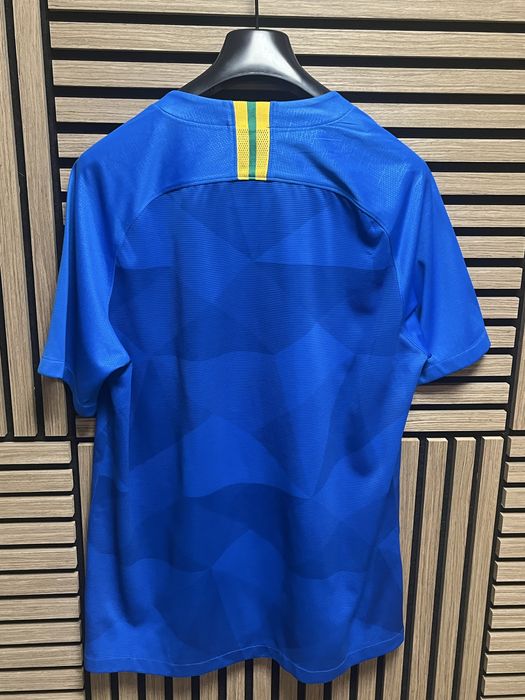 NIK Brasil Away Jersey -2018/2020 - Бразилия размер Л / Оригинал