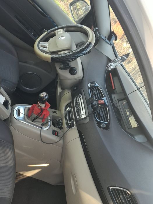 RENAULT Scenic 2011 — imagine 7