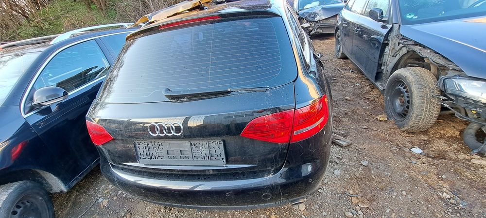 Vând haion Audi A4 B8 break negru cod LY9B sau LZ9Y