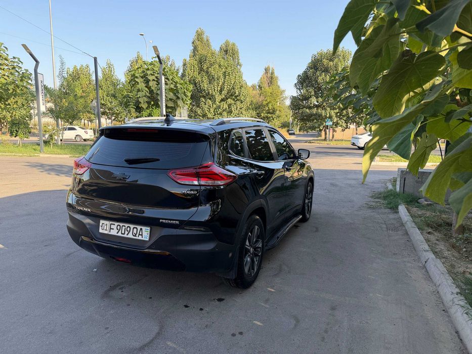 Tracker 2 Premier avtomat karobka