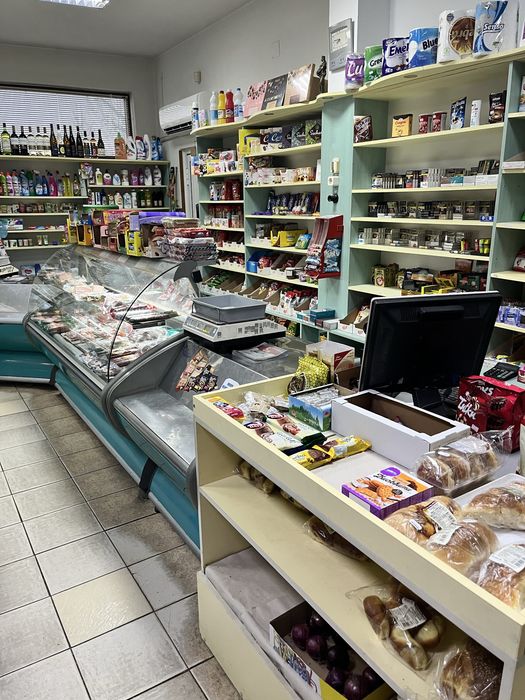 Дава се под наем Магазин в с. Беляковец, Област Велико Търново - 60 кв.м за 561 € - Снимка #4