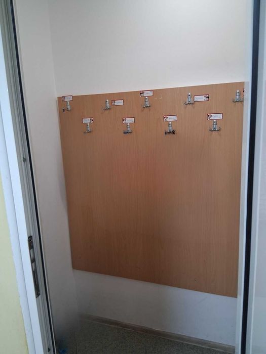 Дава се под наем Офис в Добрич, Червената пръст - 103 кв.м за 500 € - Снимка #8