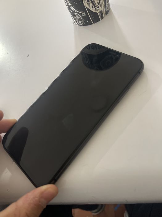 Iphone 11  с гарантиной