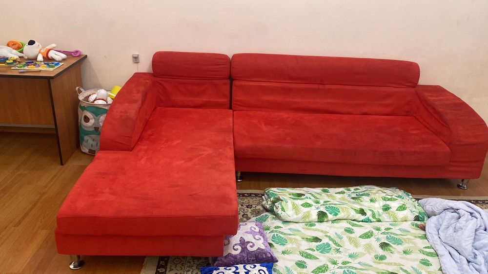 Продам диван двойной угловой