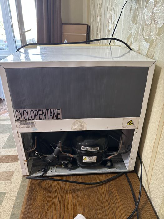 Холодильник- мини на 45 л.