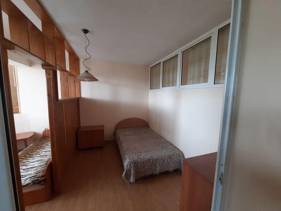 Дава се под наем Тристаен апартамент в Варна, Цветен квартал - 70 кв.м за 400 € - Снимка #5