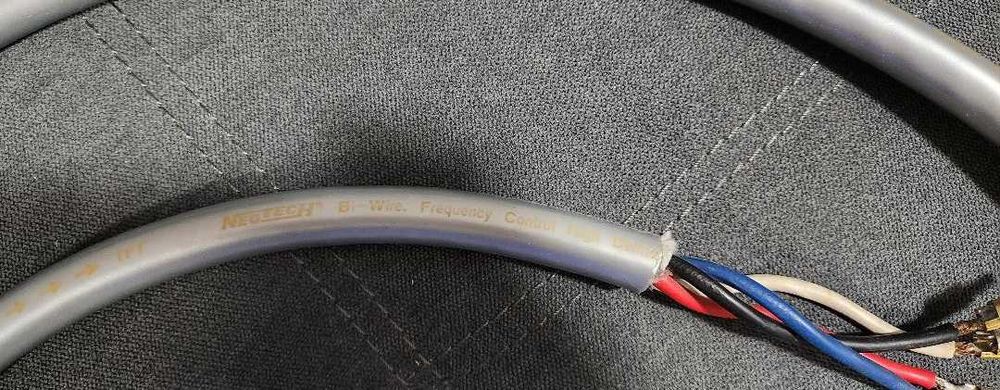 Cablu boxe bi-wiring Neotech NS-1456