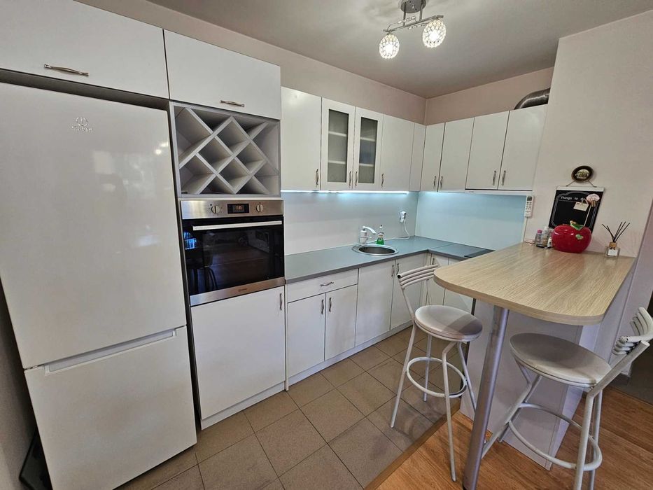 Продава се Тристаен апартамент в Велинград - 105 кв.м за 1496 €/кв.м - Снимка #4