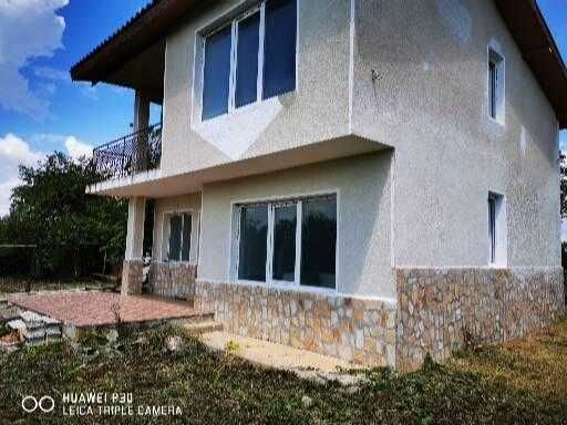 Продава се Къща в с. Божурец, Област Добрич - 115 кв.м за 740 €/кв.м - Снимка #3