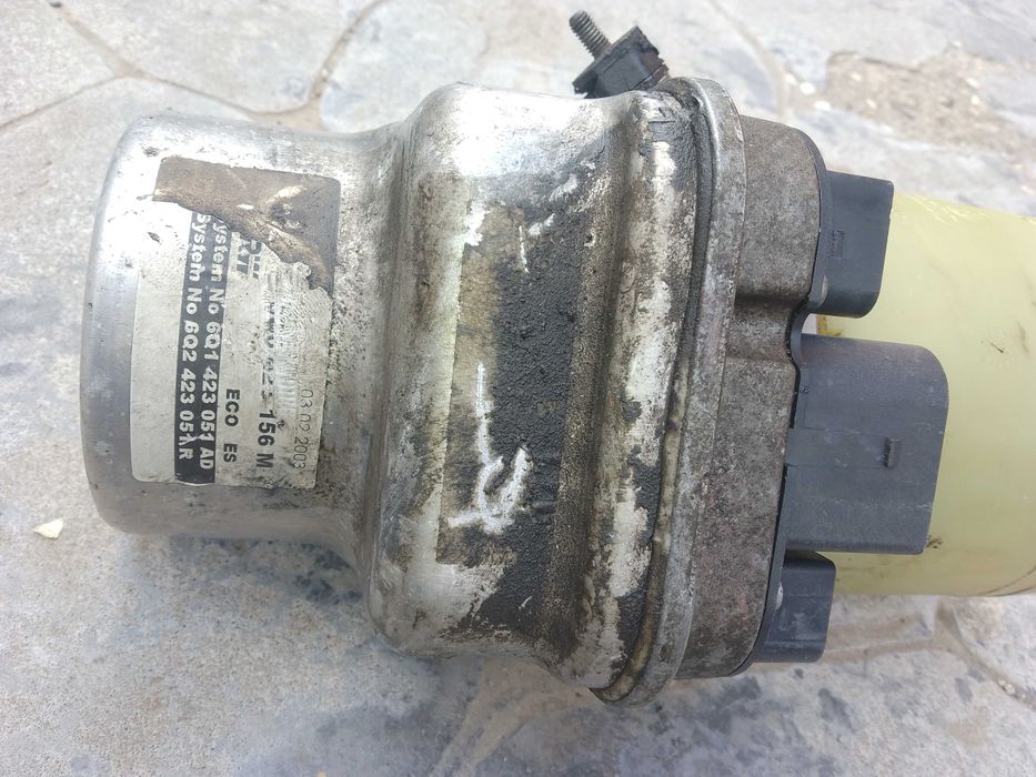 Електрическа помпа TRW