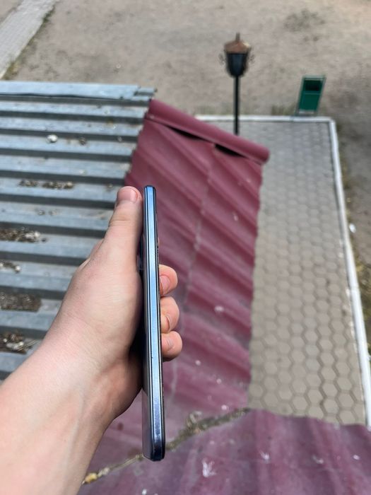 Продам Vivo v23e