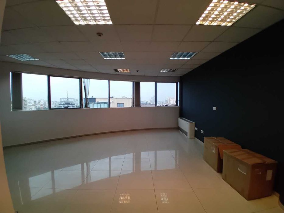 Дава се под наем Офис в София, Гоце Делчев - 115 кв.м за 1035 € - Снимка #6